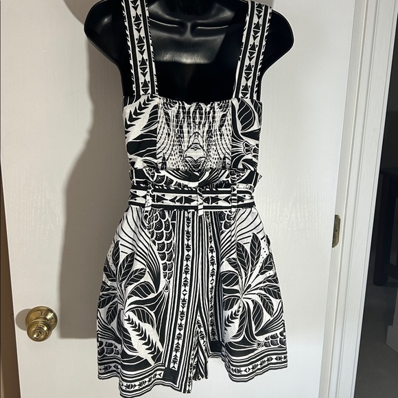 Farm Rio Black and White XS Romper - Picture 4 of 11